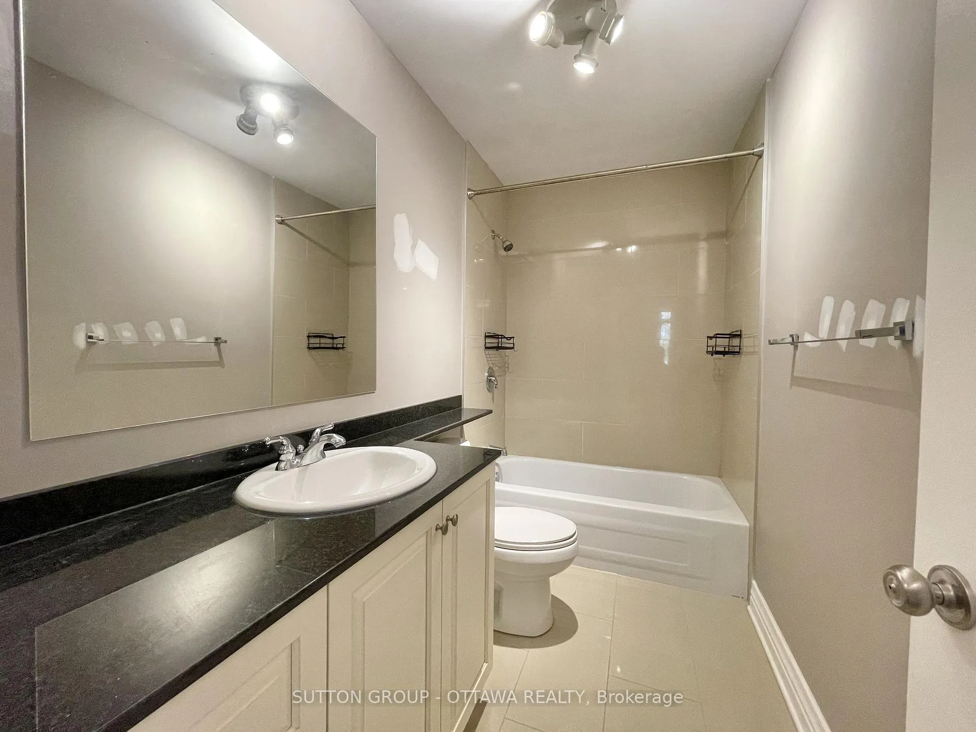 Photo 20 of 1520 Arnhem Street, Ottawa, Carleton Heights — HOMEH
