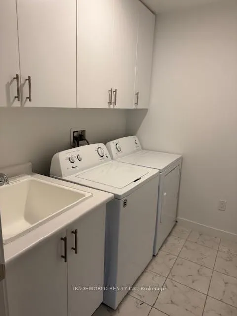 Photo 11 of Unit 53, 200 Malta Avenue, Brampton, Fletcher's Creek South — HOMEH