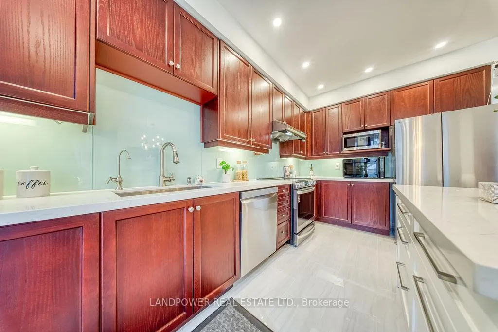 Photo 17 of 125 Yale Lane, Markham, Cornell — HOMEH