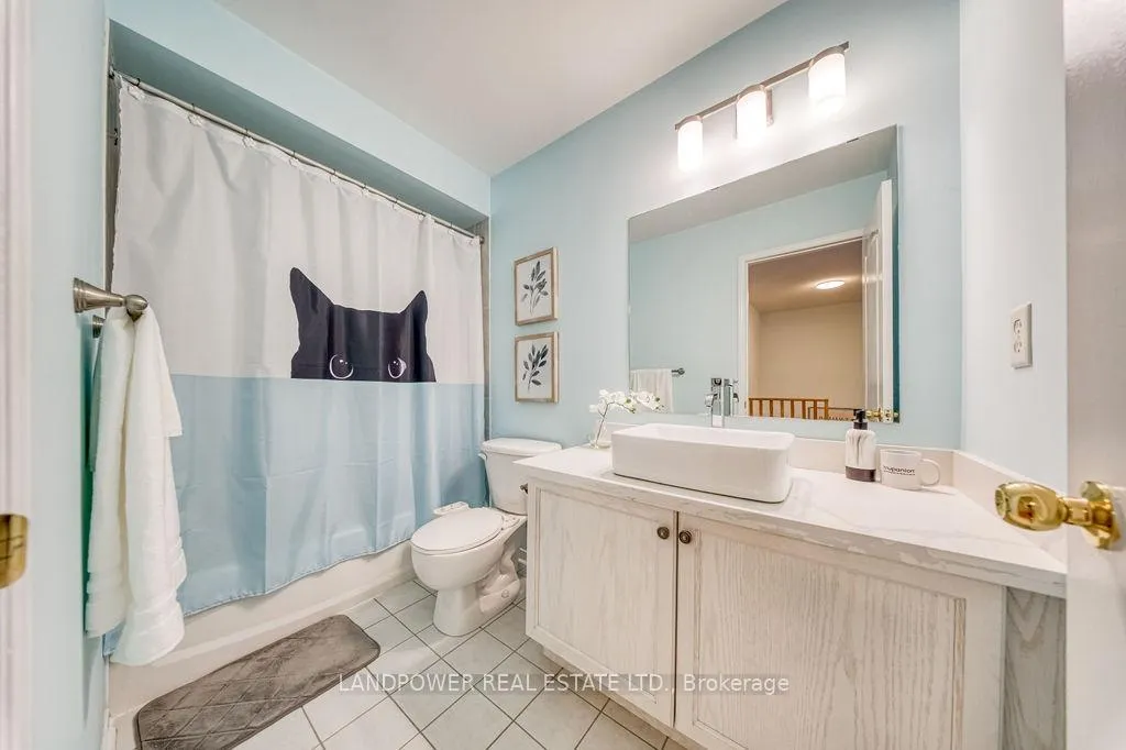 Photo 32 of 125 Yale Lane, Markham, Cornell — HOMEH