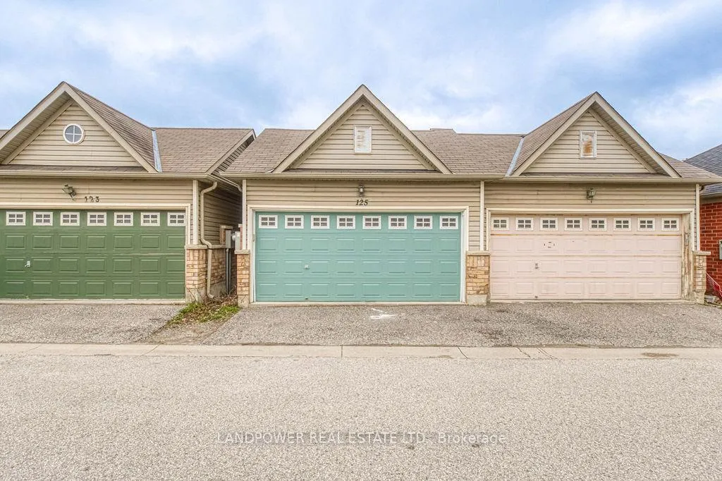 Photo 43 of 125 Yale Lane, Markham, Cornell — HOMEH