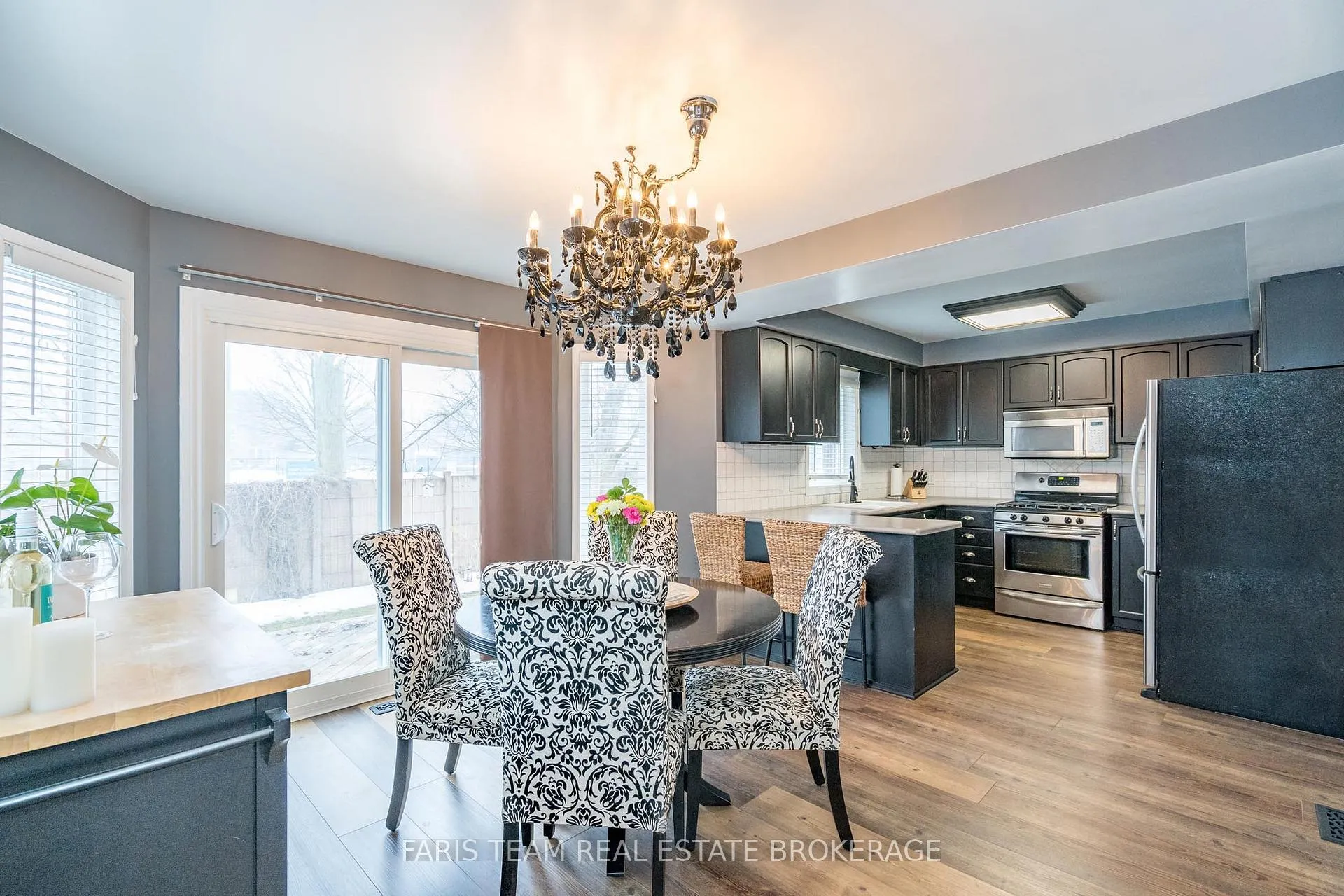 Photo 11 of 31 Etherington Crescent, Barrie, West Bayfield — HOMEH