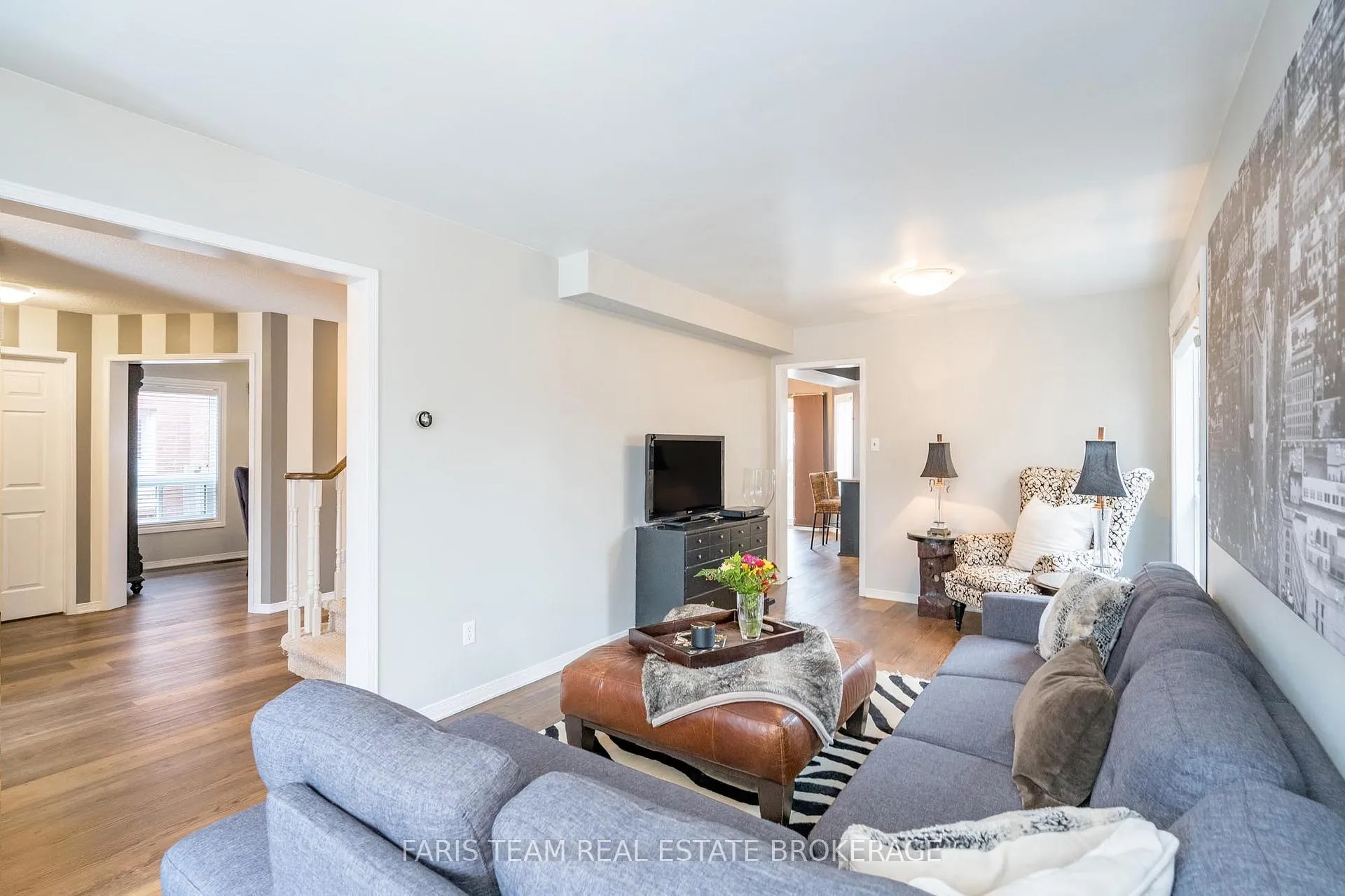 Photo 15 of 31 Etherington Crescent, Barrie, West Bayfield — HOMEH