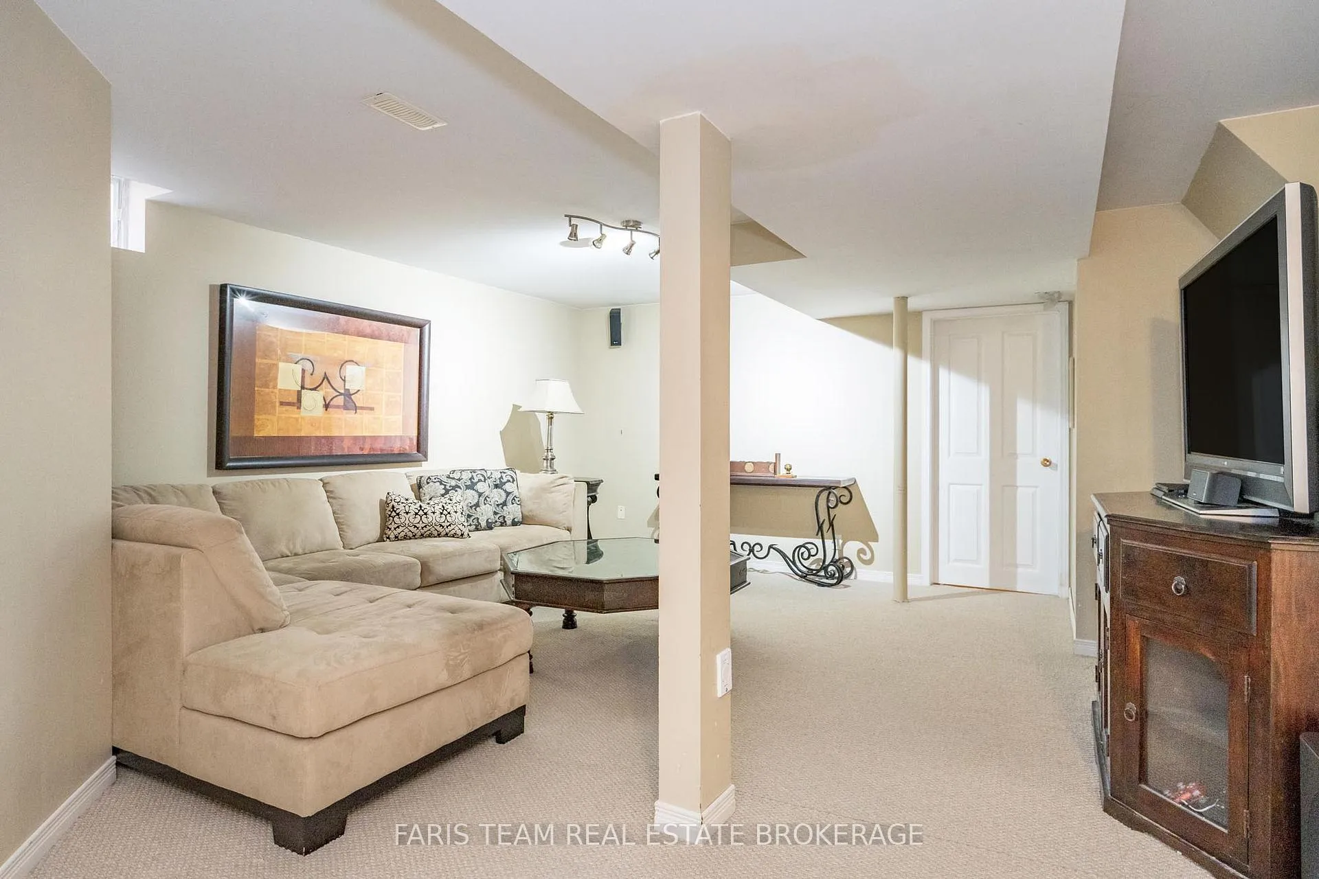 Photo 29 of 31 Etherington Crescent, Barrie, West Bayfield — HOMEH