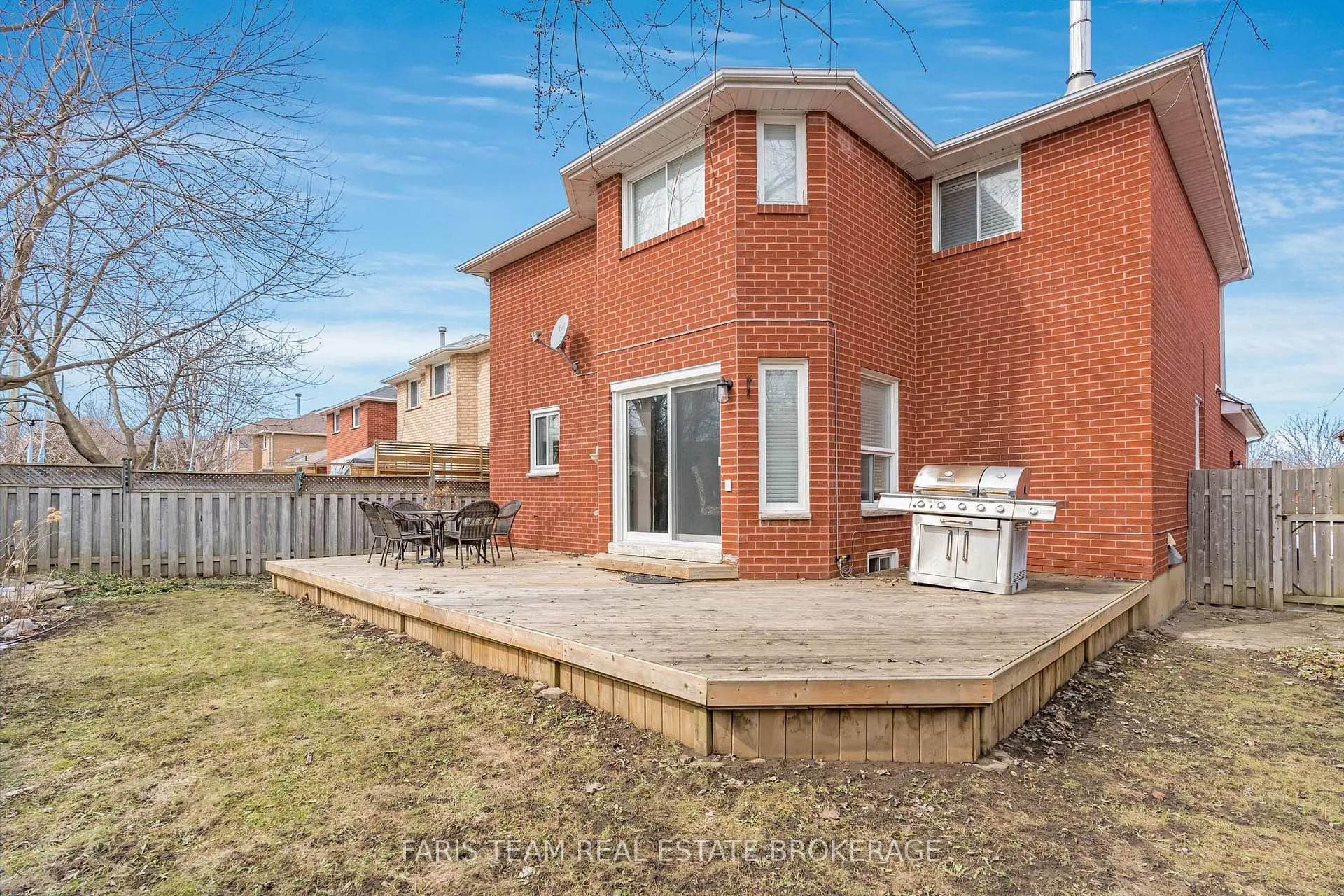 Photo 35 of 31 Etherington Crescent, Barrie, West Bayfield — HOMEH