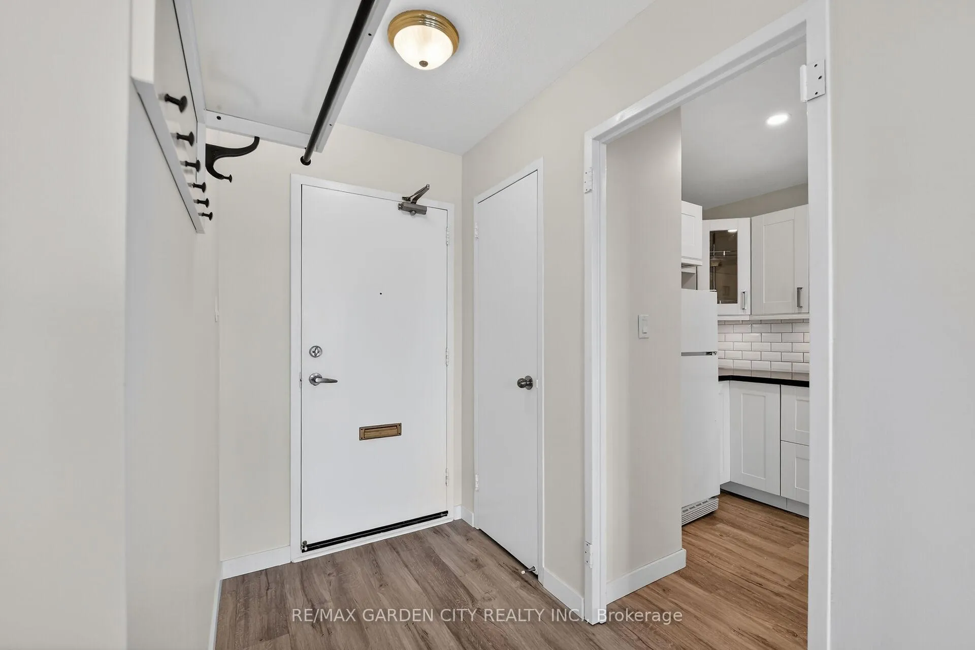 Photo 6 of Unit 106, 35 Towering Heights Boulevard, St. Catharines, Glendale/Glenridge — HOMEH