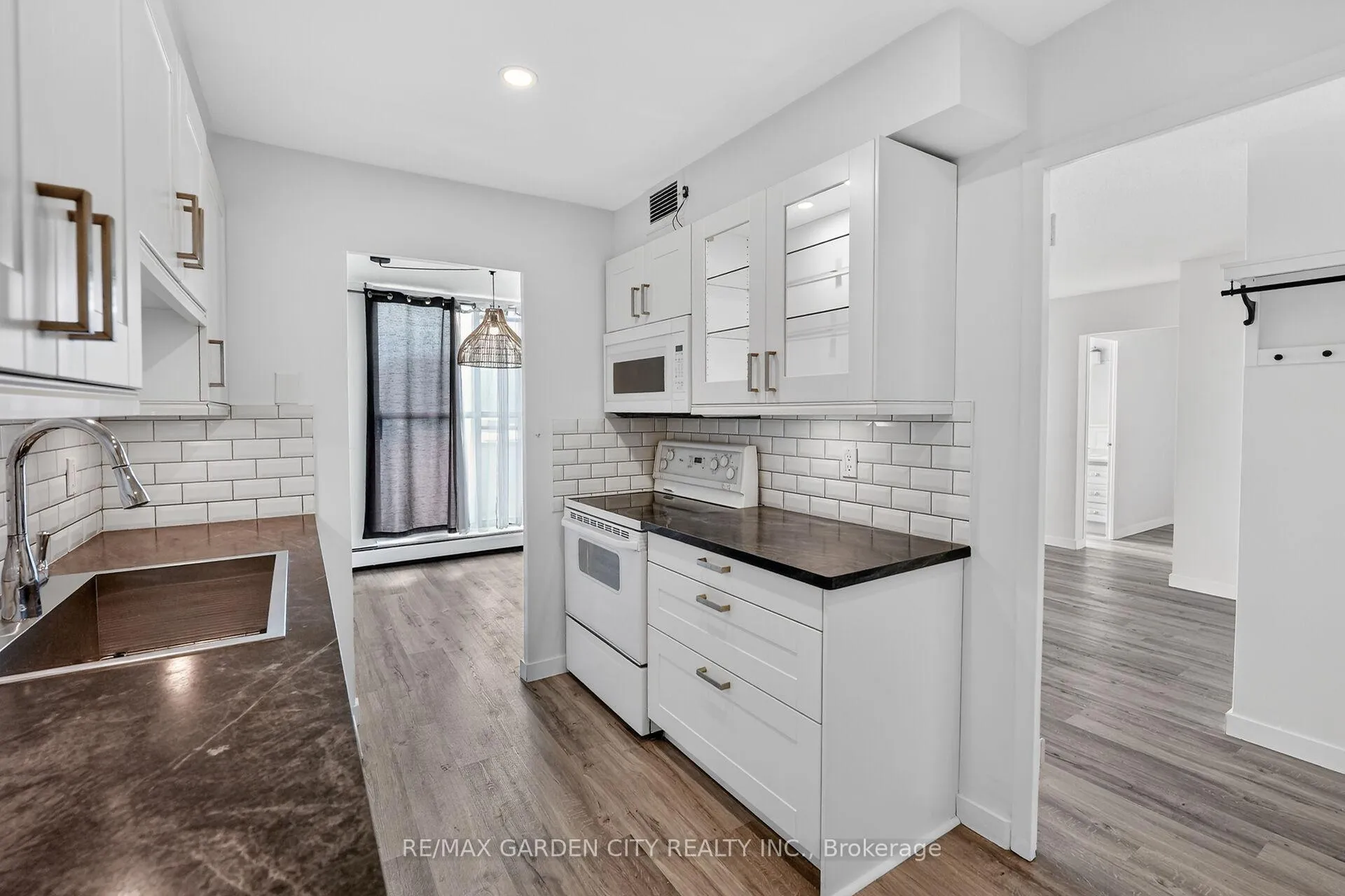 Photo 14 of Unit 106, 35 Towering Heights Boulevard, St. Catharines, Glendale/Glenridge — HOMEH