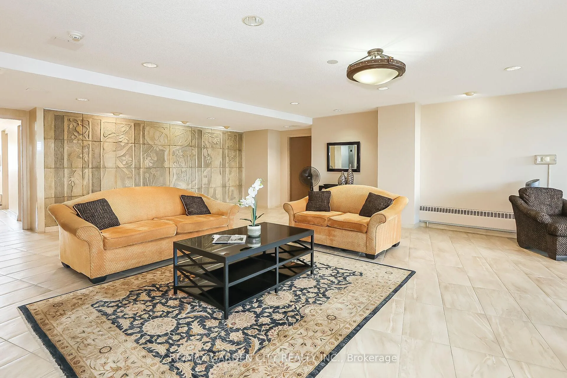 Photo 34 of Unit 106, 35 Towering Heights Boulevard, St. Catharines, Glendale/Glenridge — HOMEH