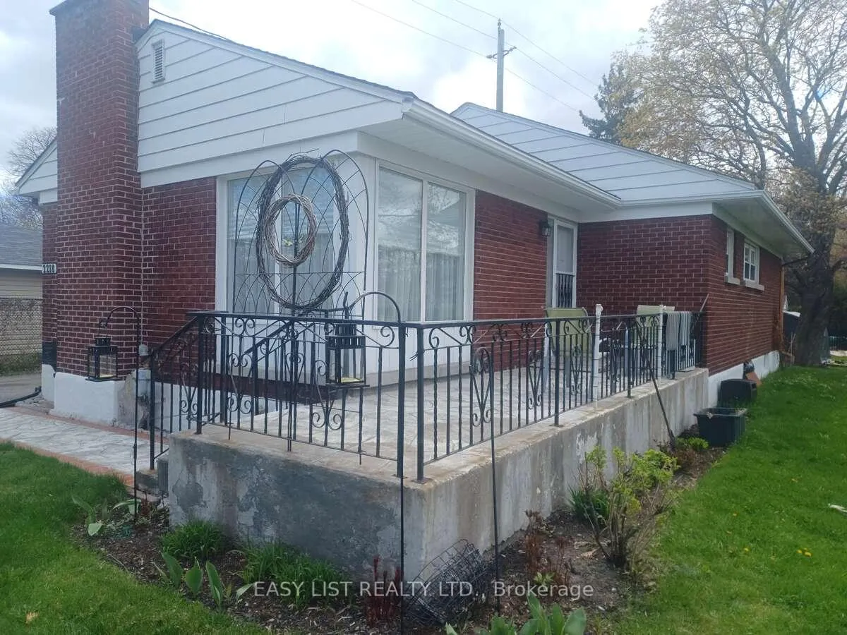 Photo 1 of 2218 Iris Street, Ottawa, Bel Air Park — HOMEH
