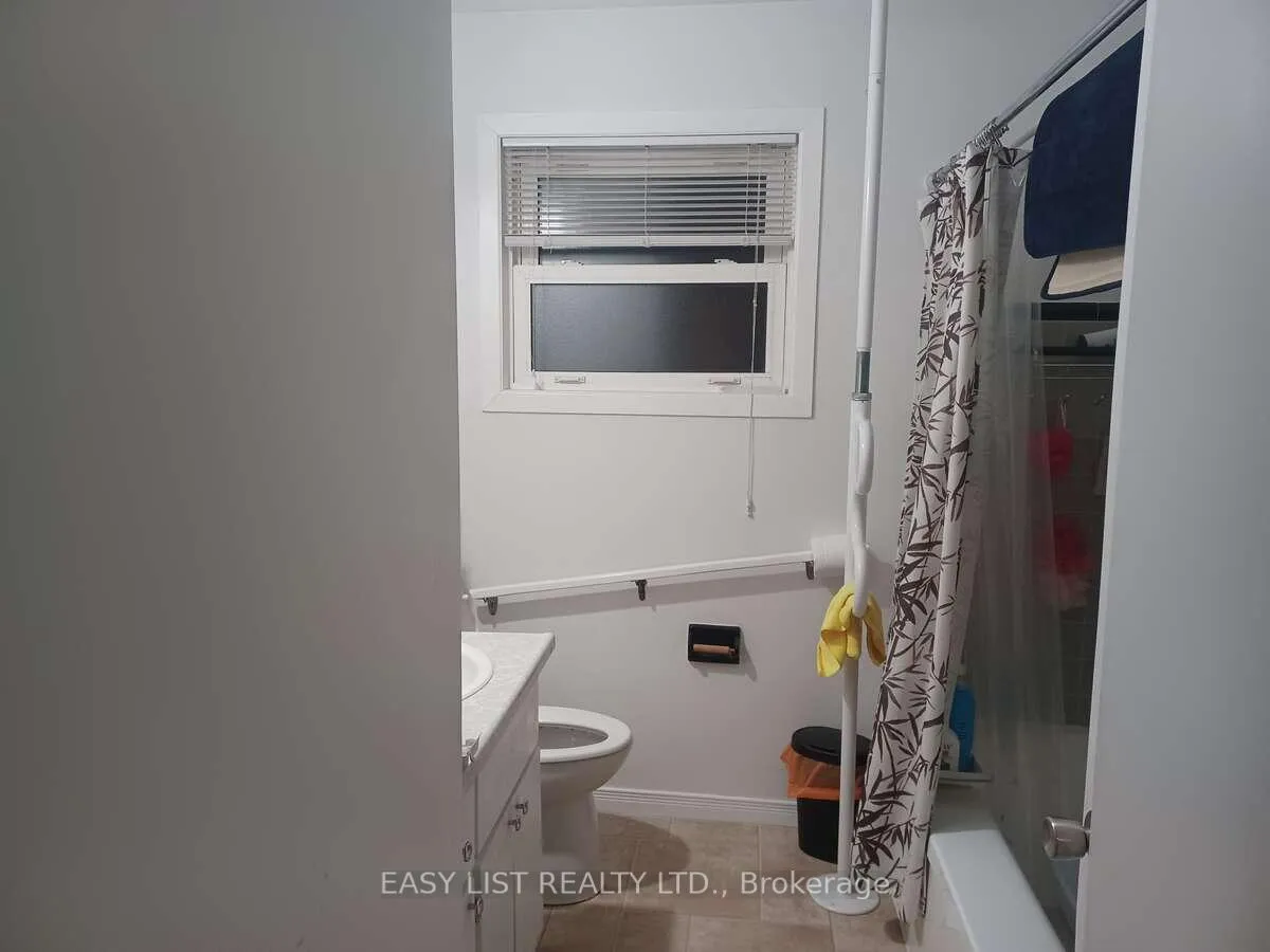 Photo 12 of 2218 Iris Street, Ottawa, Bel Air Park — HOMEH