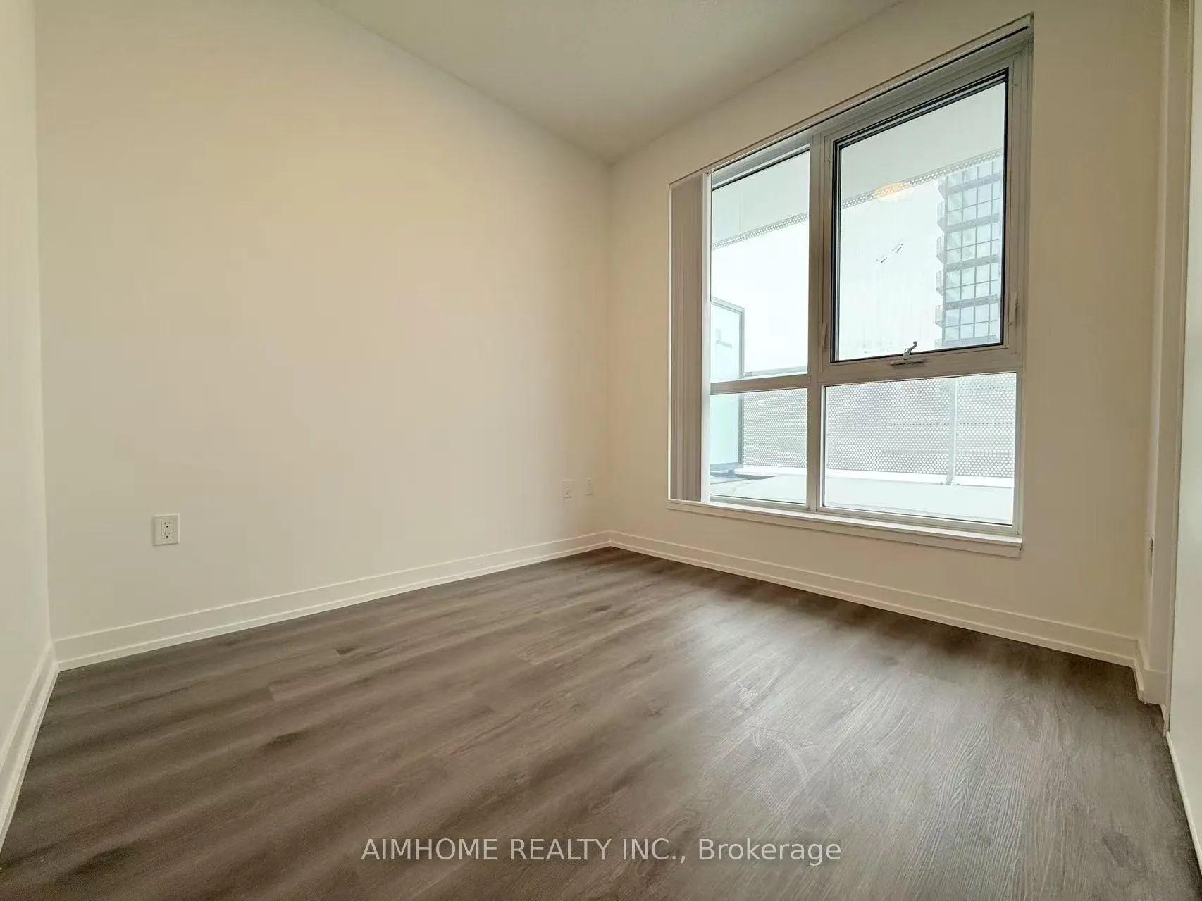 Photo 7 of Unit 507, 225 Commerce St Street, Vaughan, Vaughan Corporate Centre — HOMEH