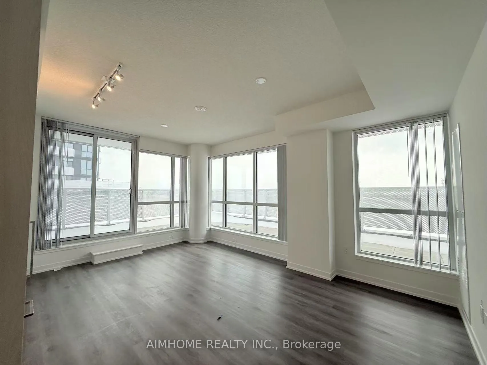 Photo 12 of Unit 507, 225 Commerce St Street, Vaughan, Vaughan Corporate Centre — HOMEH