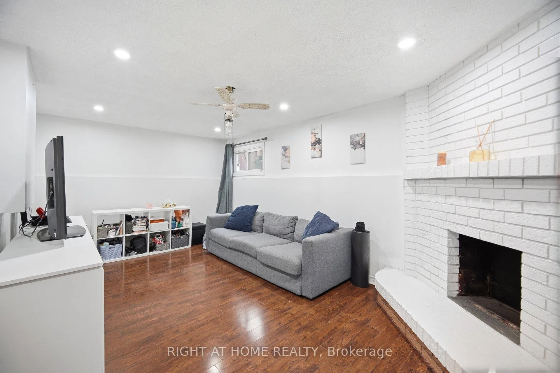Photo 35 of 18 Mercedes Drive, Etobicoke, Mount Olive-Silverstone-Jamestown — HOMEH