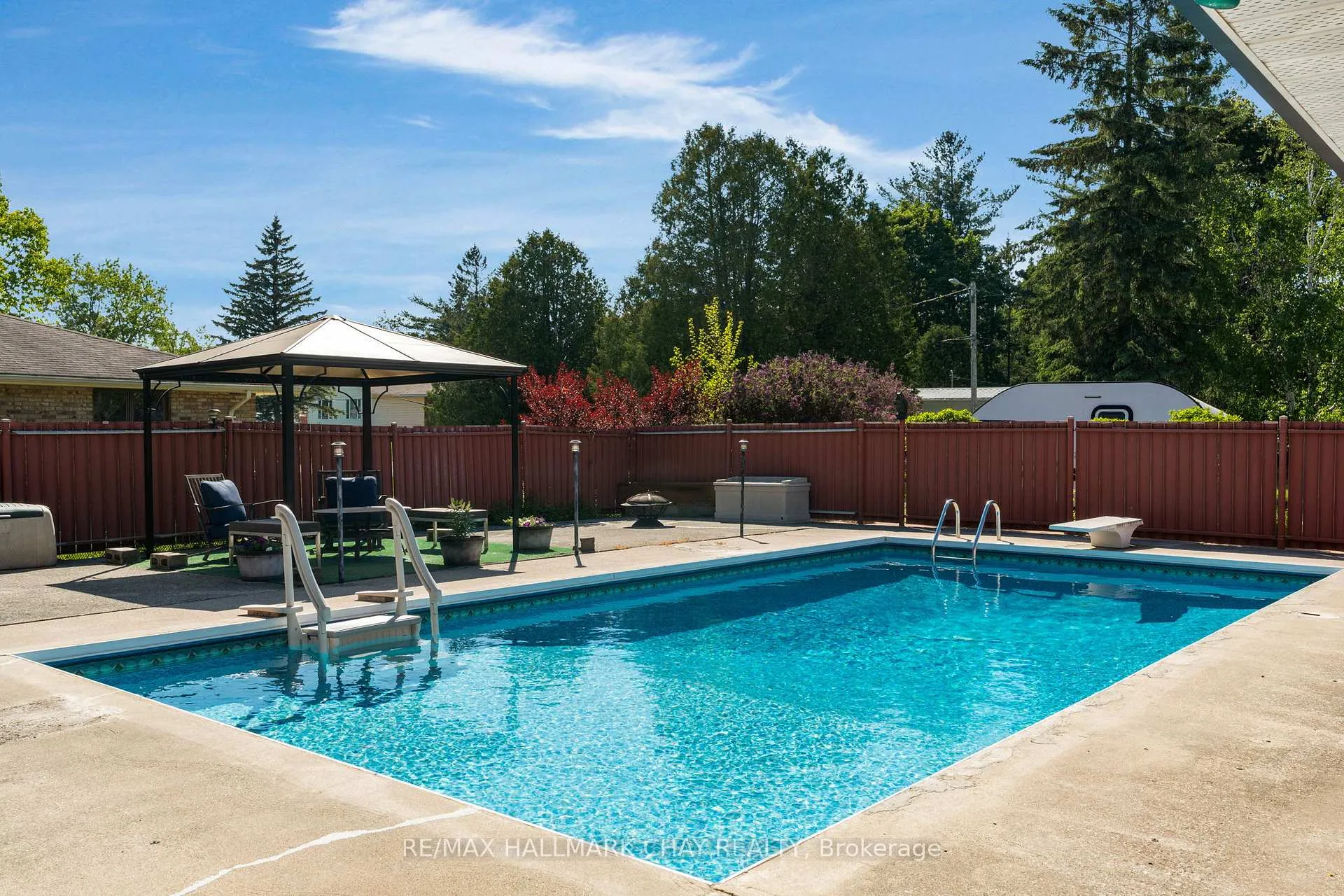 Photo 5 of 267 Eliza Street, Clearview, Stayner — HOMEH