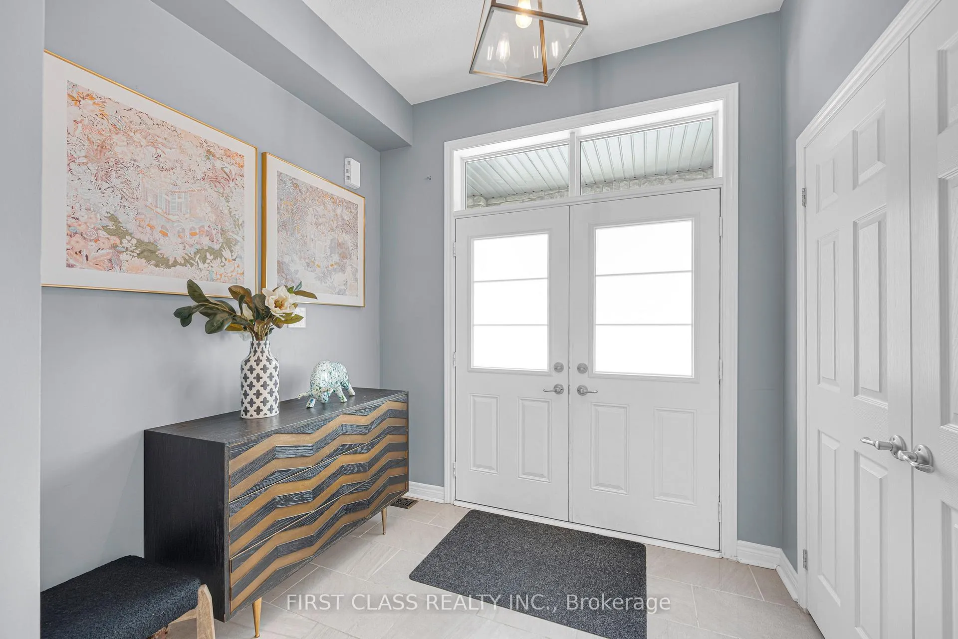 Photo 3 of 352 Leadwood Gate, Oakville, Glenorchy — HOMEH
