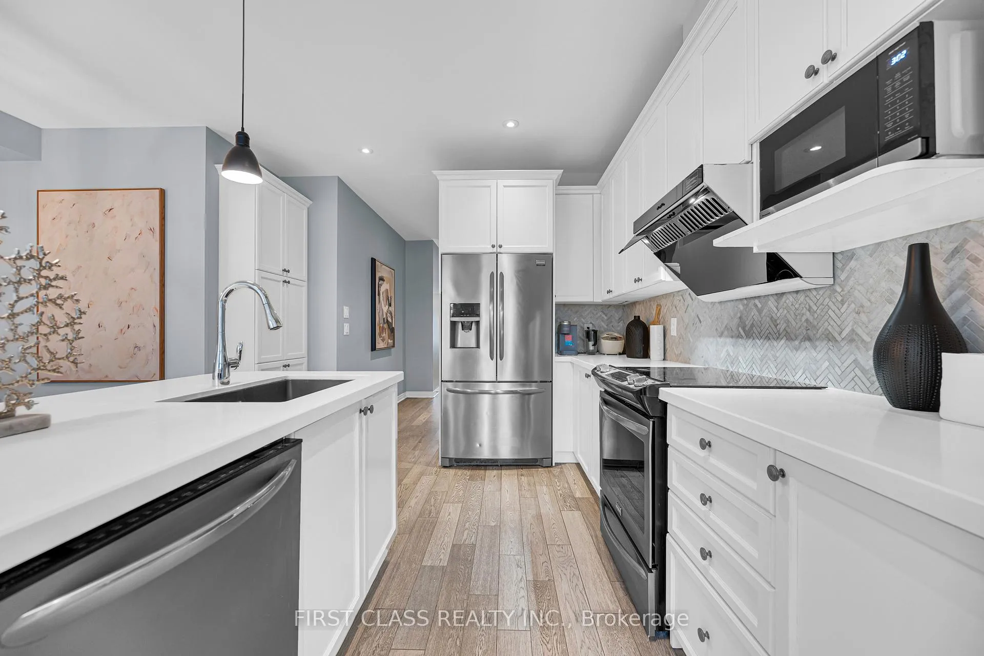 Photo 6 of 352 Leadwood Gate, Oakville, Glenorchy — HOMEH