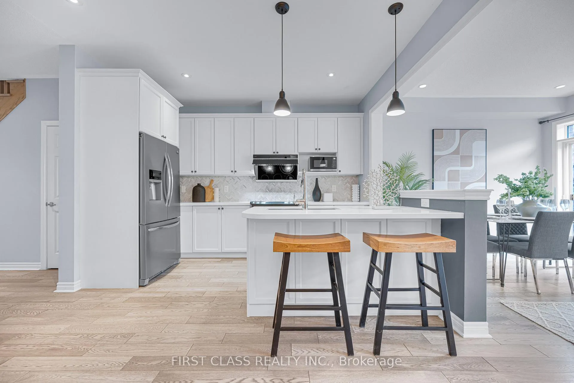 Photo 11 of 352 Leadwood Gate, Oakville, Glenorchy — HOMEH