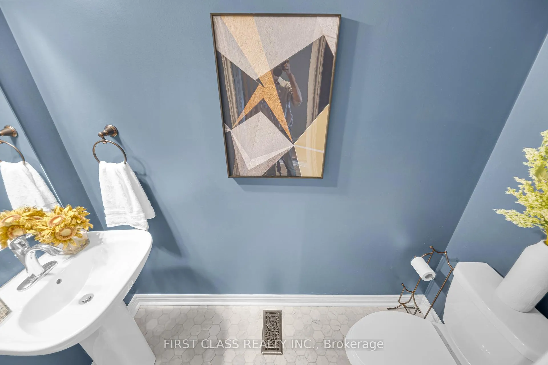 Photo 22 of 352 Leadwood Gate, Oakville, Glenorchy — HOMEH