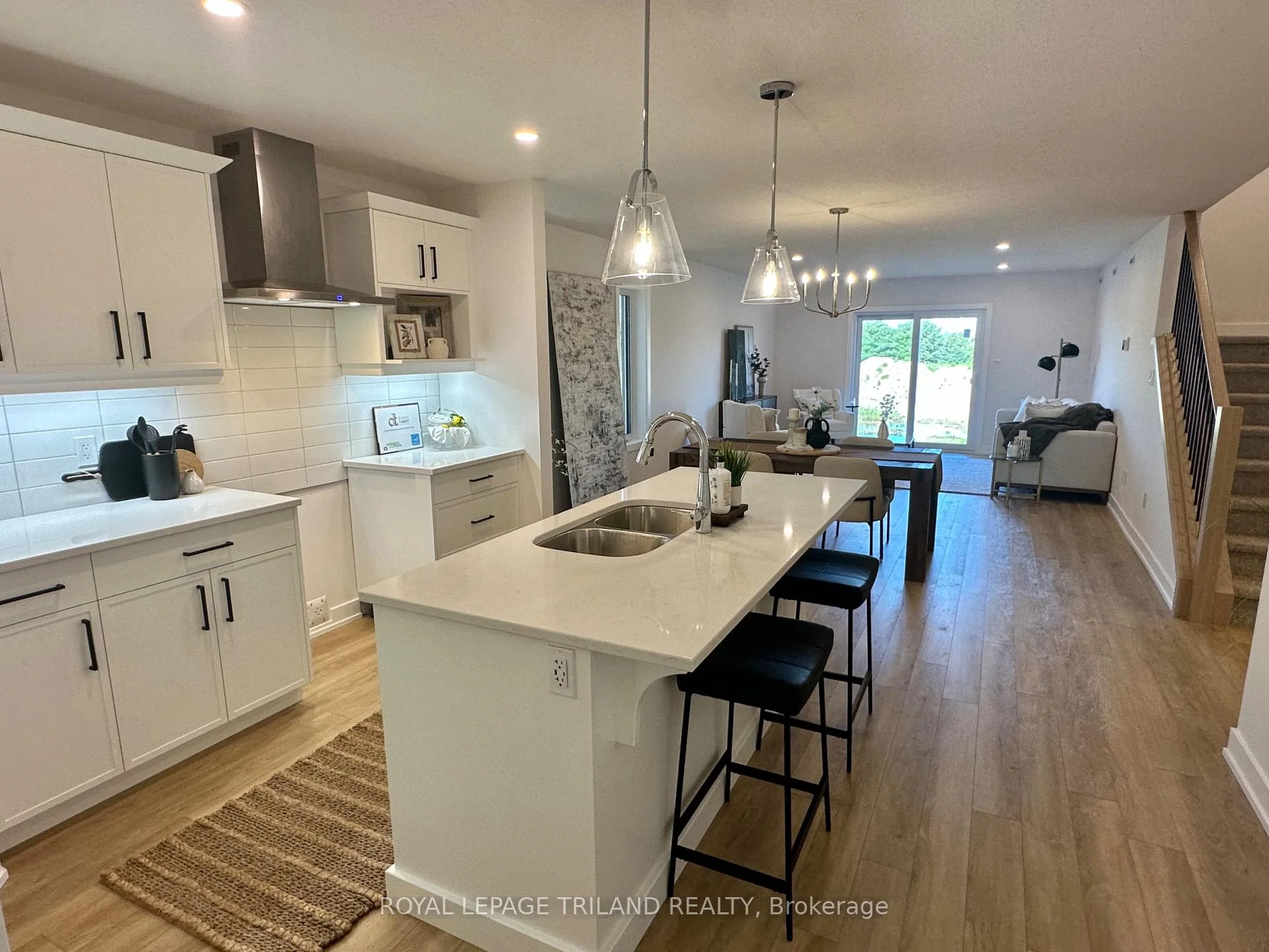 Photo 16 of 95 Styles Drive, St. Thomas — HOMEH
