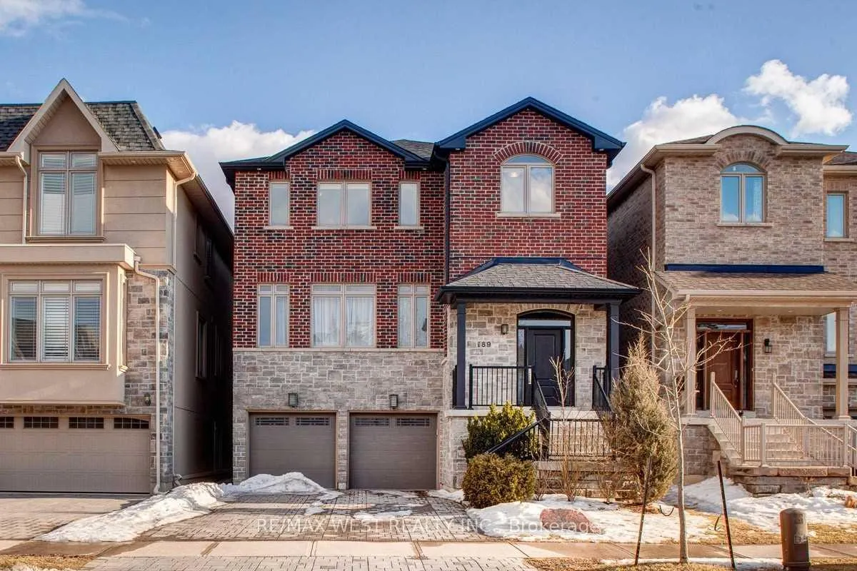 Photo 1 of 189 Townsgate Drive, Vaughan, Crestwood-Springfarm-Yorkhill — HOMEH