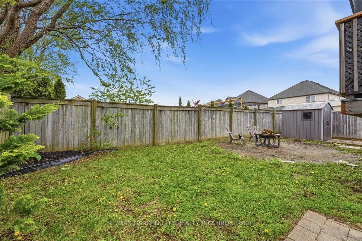 Photo 39 of 325 Winterberry Boulevard, Thorold, Confederation Heights — HOMEH