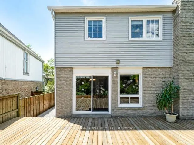 Photo 31 of 4 Astoreville Square, Brampton, Heart Lake East — HOMEH