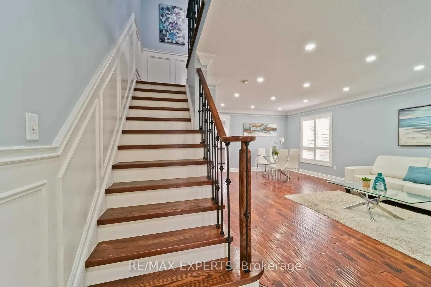 Photo 3 of 357 Brisdale Drive, Brampton, Fletcher's Meadow — HOMEH