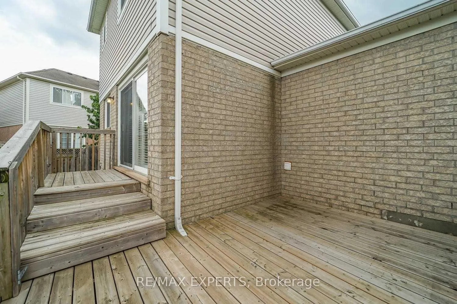 Photo 20 of 357 Brisdale Drive, Brampton, Fletcher's Meadow — HOMEH