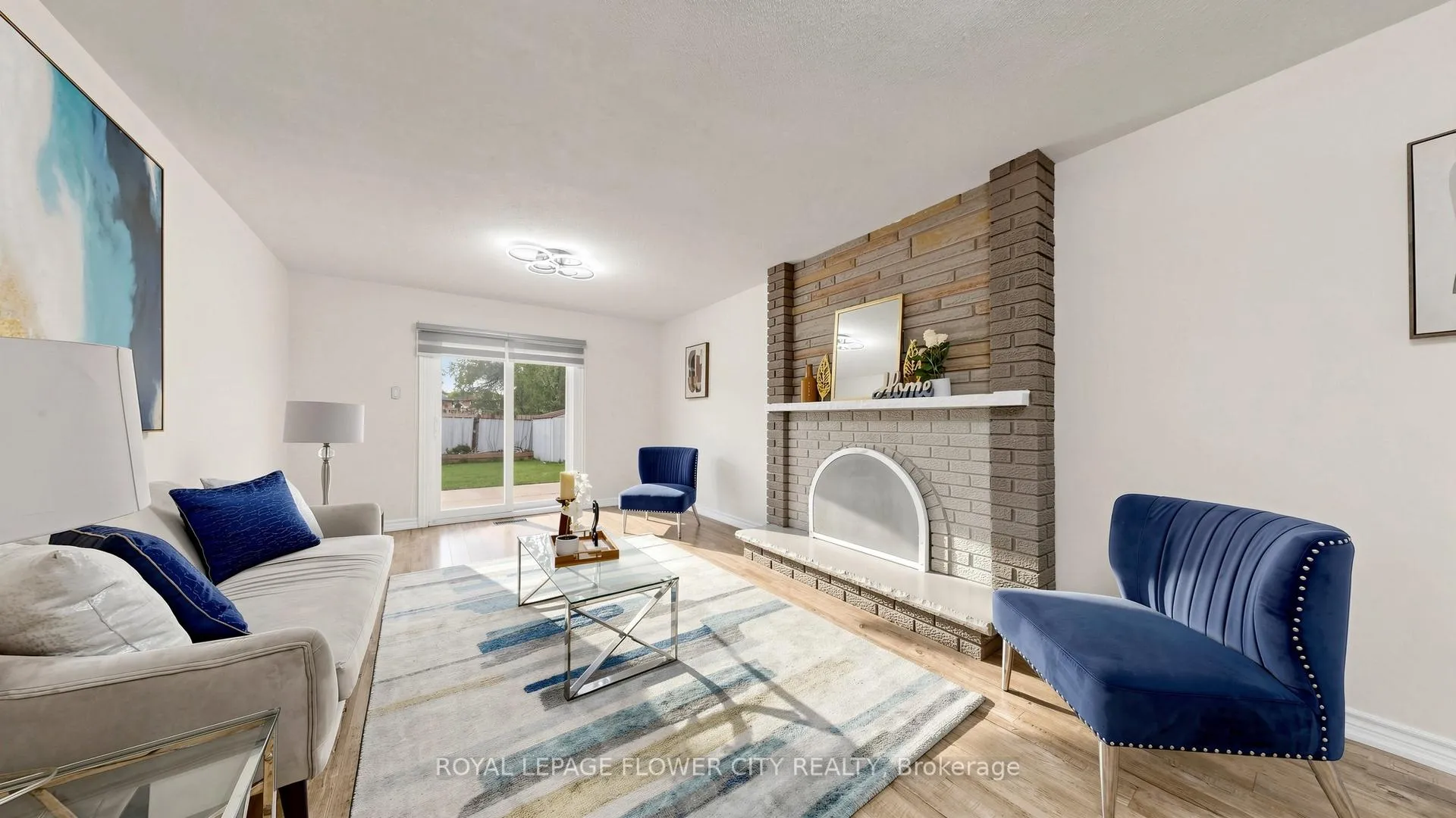 Photo 21 of 307 Royal Salisbury Way, Brampton, Madoc — HOMEH