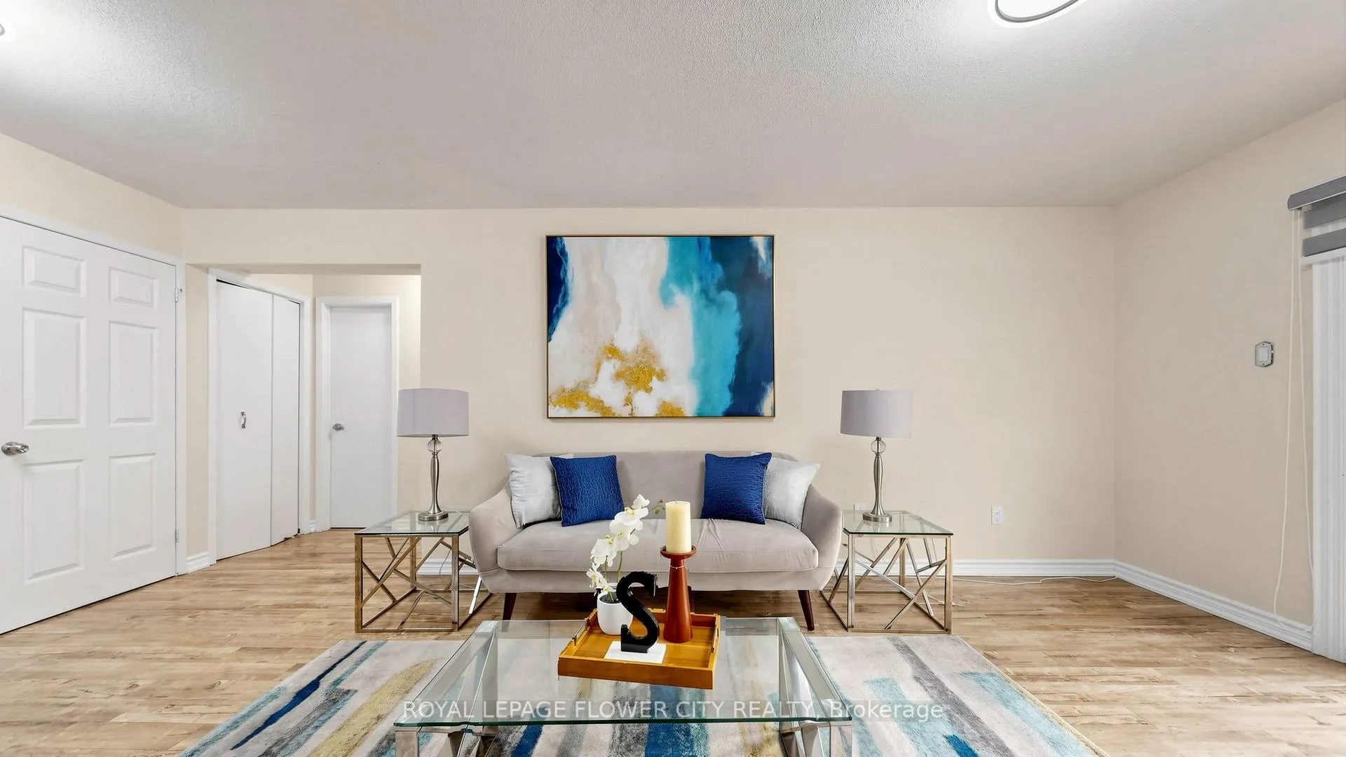 Photo 23 of 307 Royal Salisbury Way, Brampton, Madoc — HOMEH