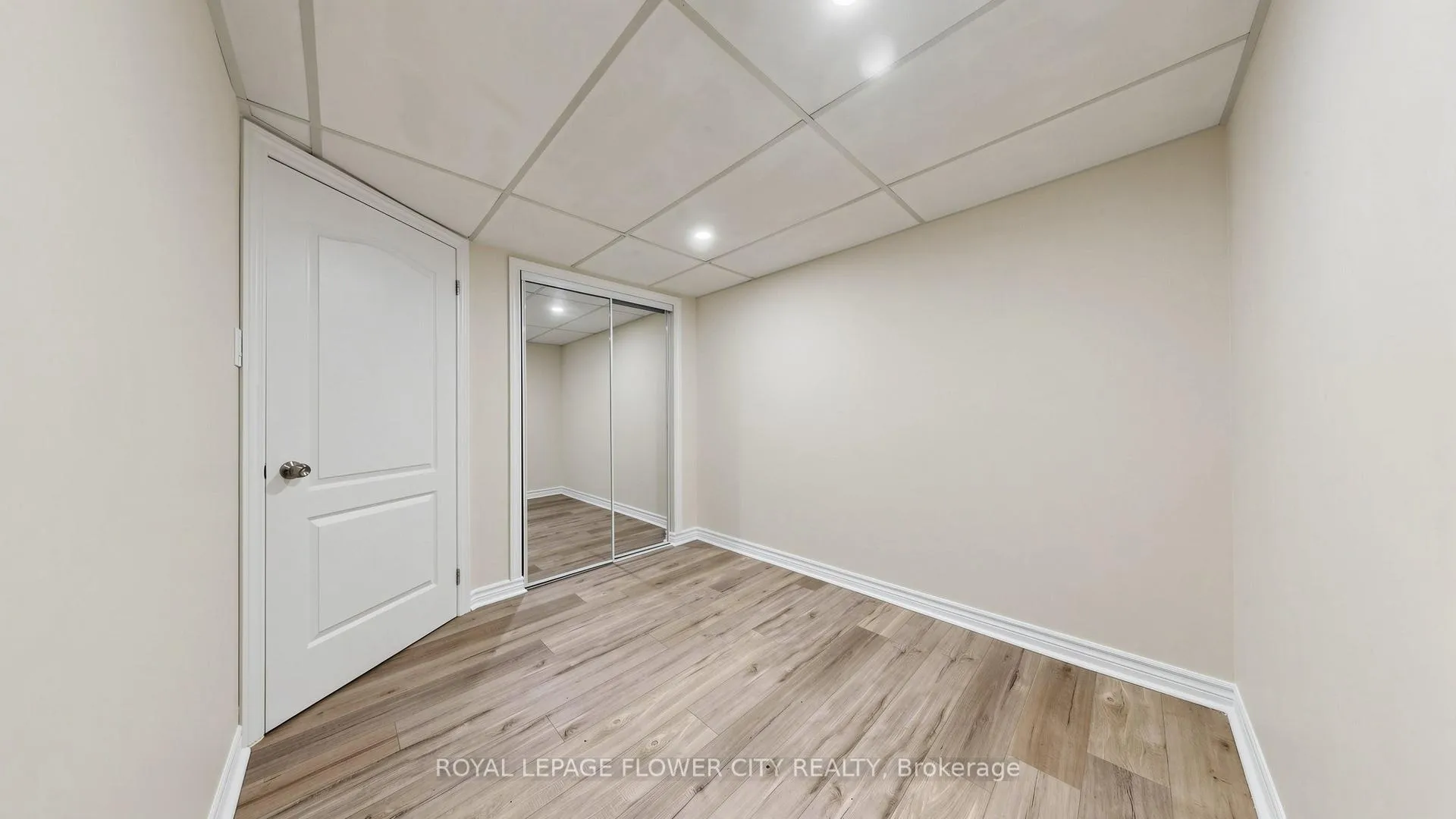 Photo 39 of 307 Royal Salisbury Way, Brampton, Madoc — HOMEH