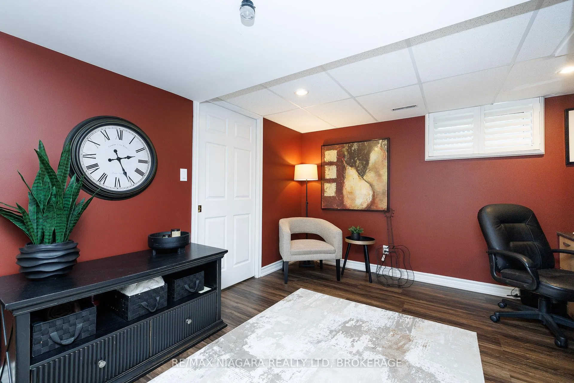 Photo 13 of 7013 Glengowan Crescent, Niagara Falls, Casey — HOMEH