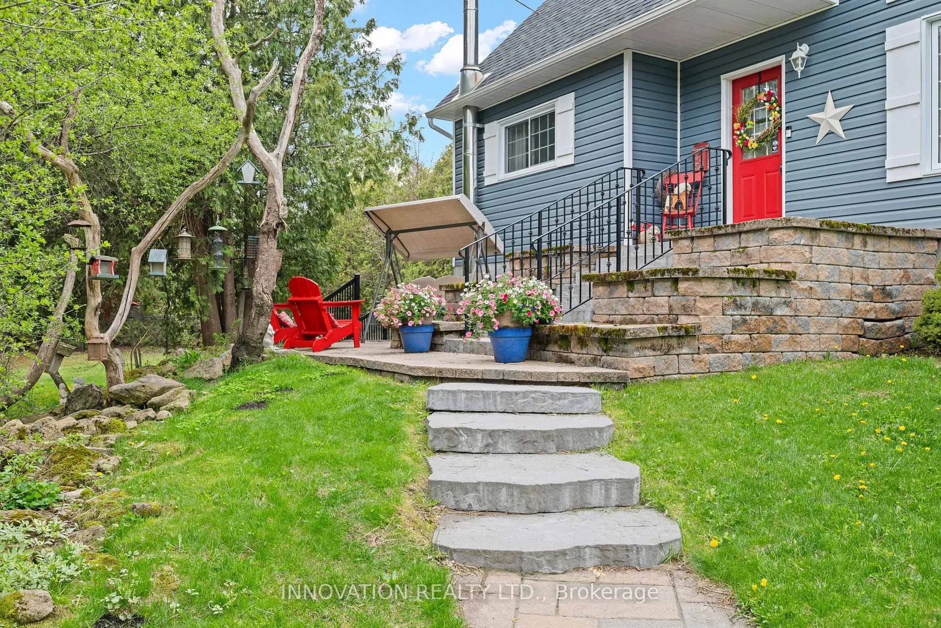 Photo 3 of 208 Davis Road, North Grenville, North Grenville Twp (Kemptville South) — HOMEH