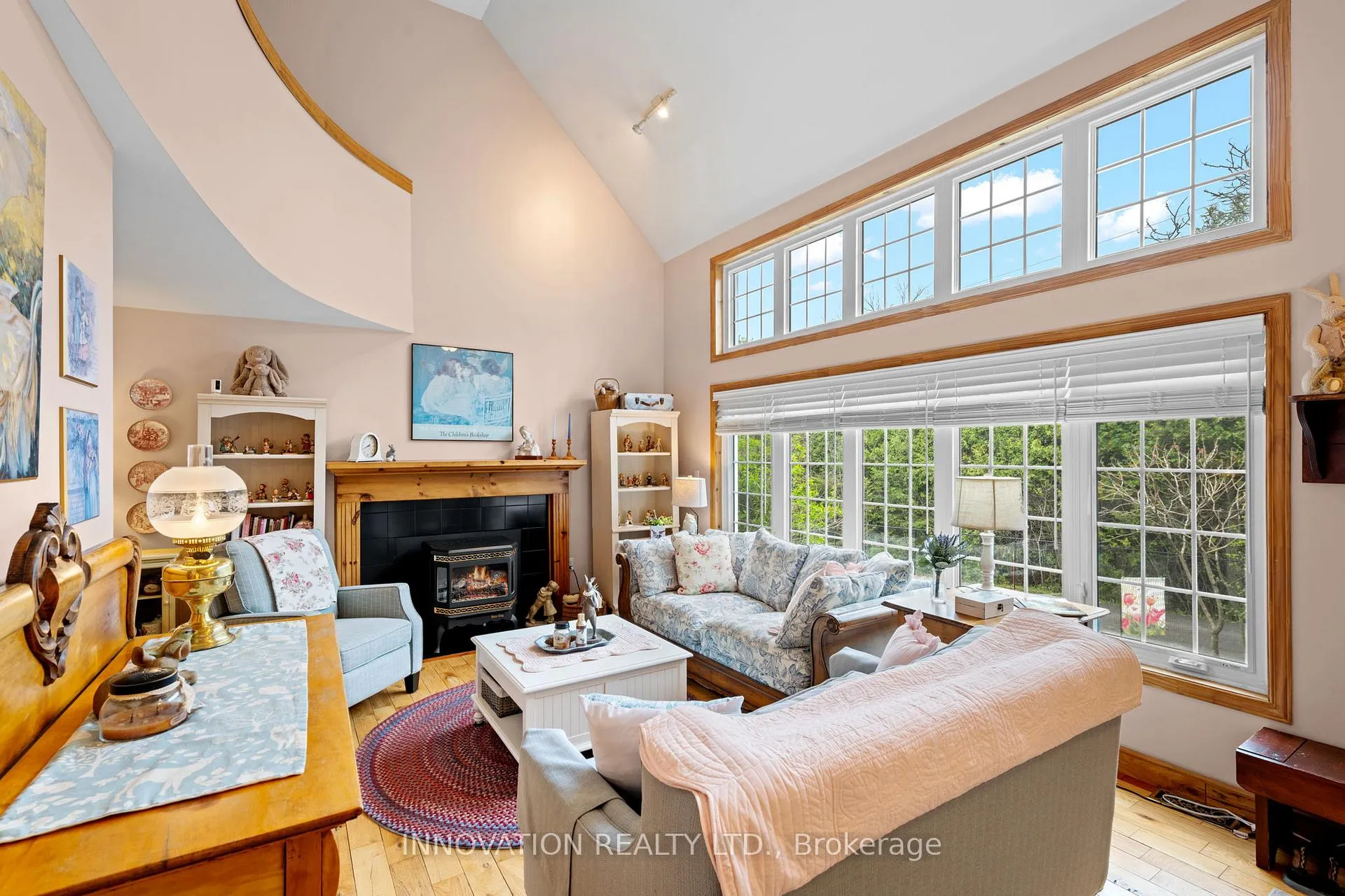 Photo 10 of 208 Davis Road, North Grenville, North Grenville Twp (Kemptville South) — HOMEH