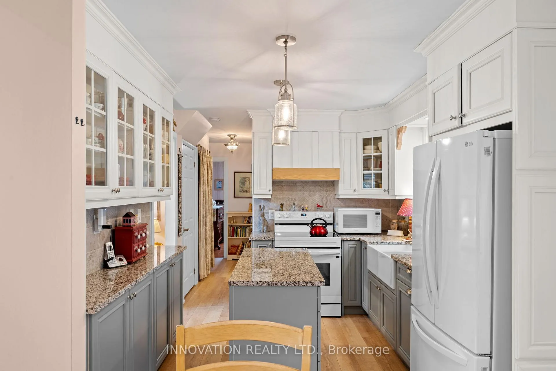 Photo 15 of 208 Davis Road, North Grenville, North Grenville Twp (Kemptville South) — HOMEH