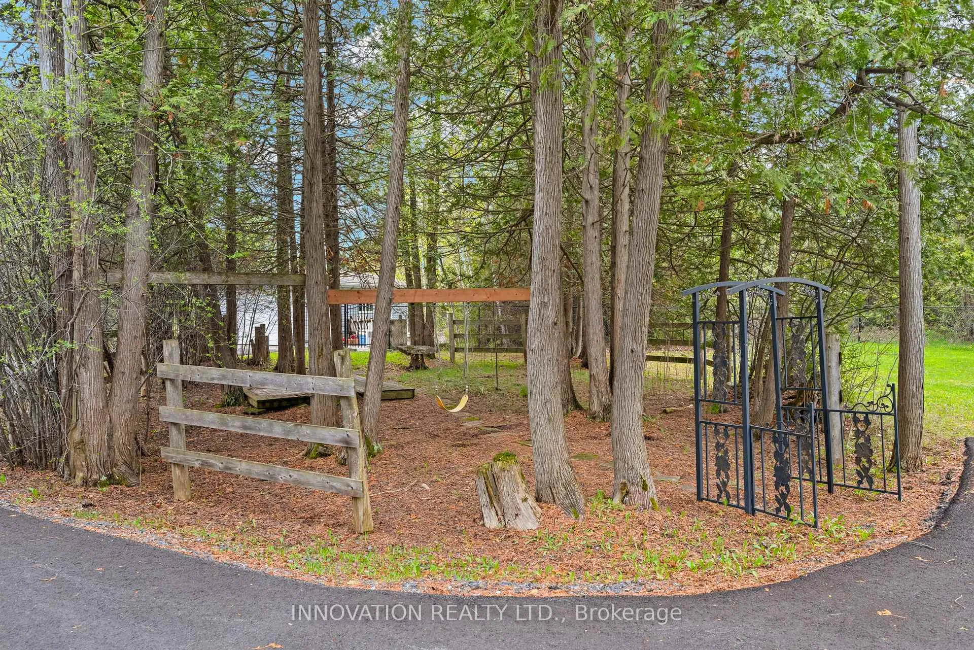 Photo 31 of 208 Davis Road, North Grenville, North Grenville Twp (Kemptville South) — HOMEH