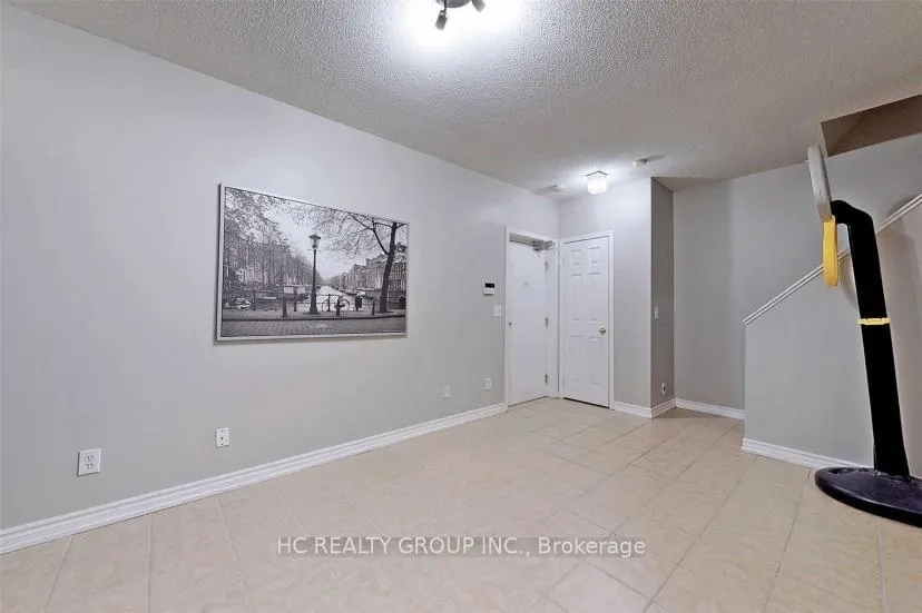 Photo 16 of Unit 11, 16 Cox Boulevard, Markham, Unionville — HOMEH