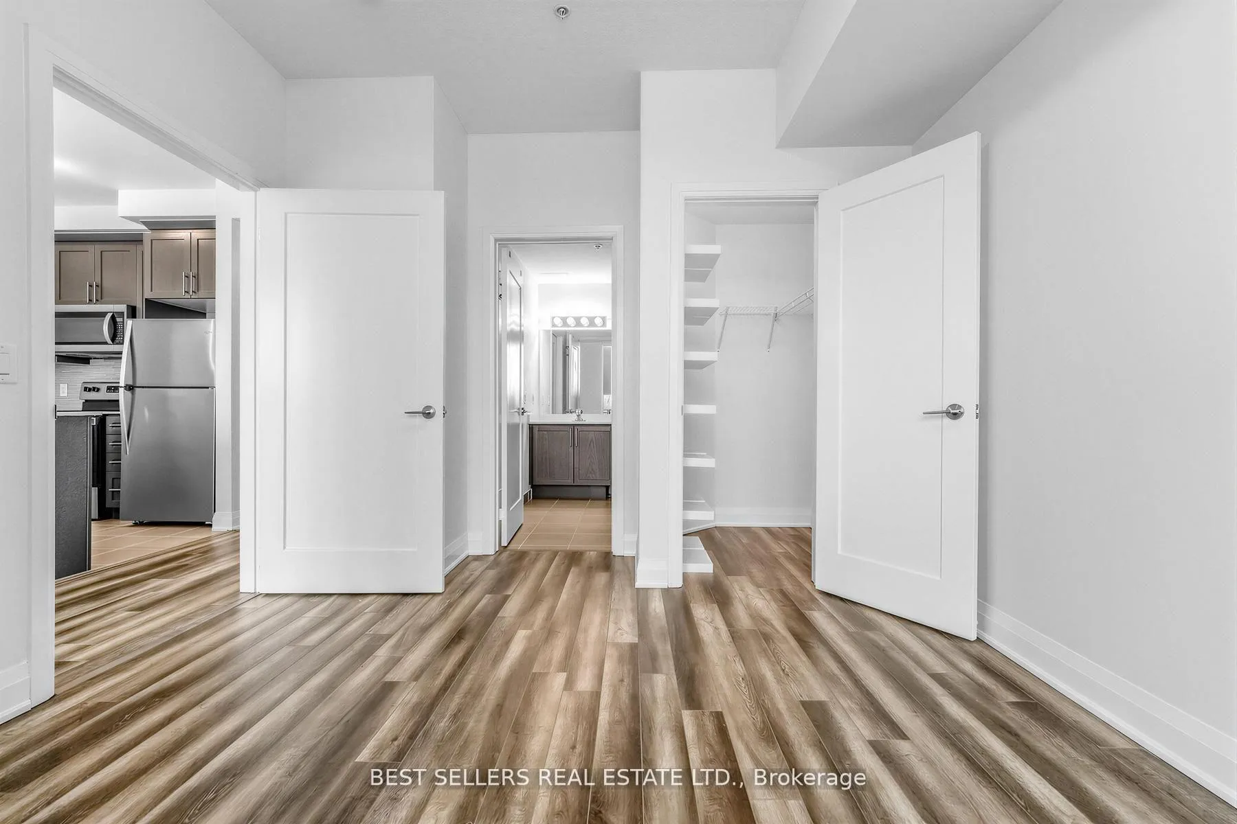 Photo 12 of Unit 220, 16 Concord Place, Grimsby, Grimsby Beach — HOMEH