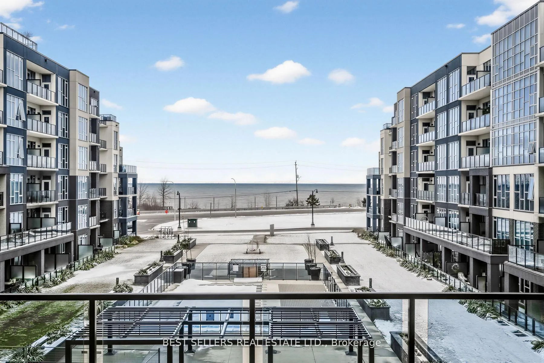 Photo 15 of Unit 220, 16 Concord Place, Grimsby, Grimsby Beach — HOMEH