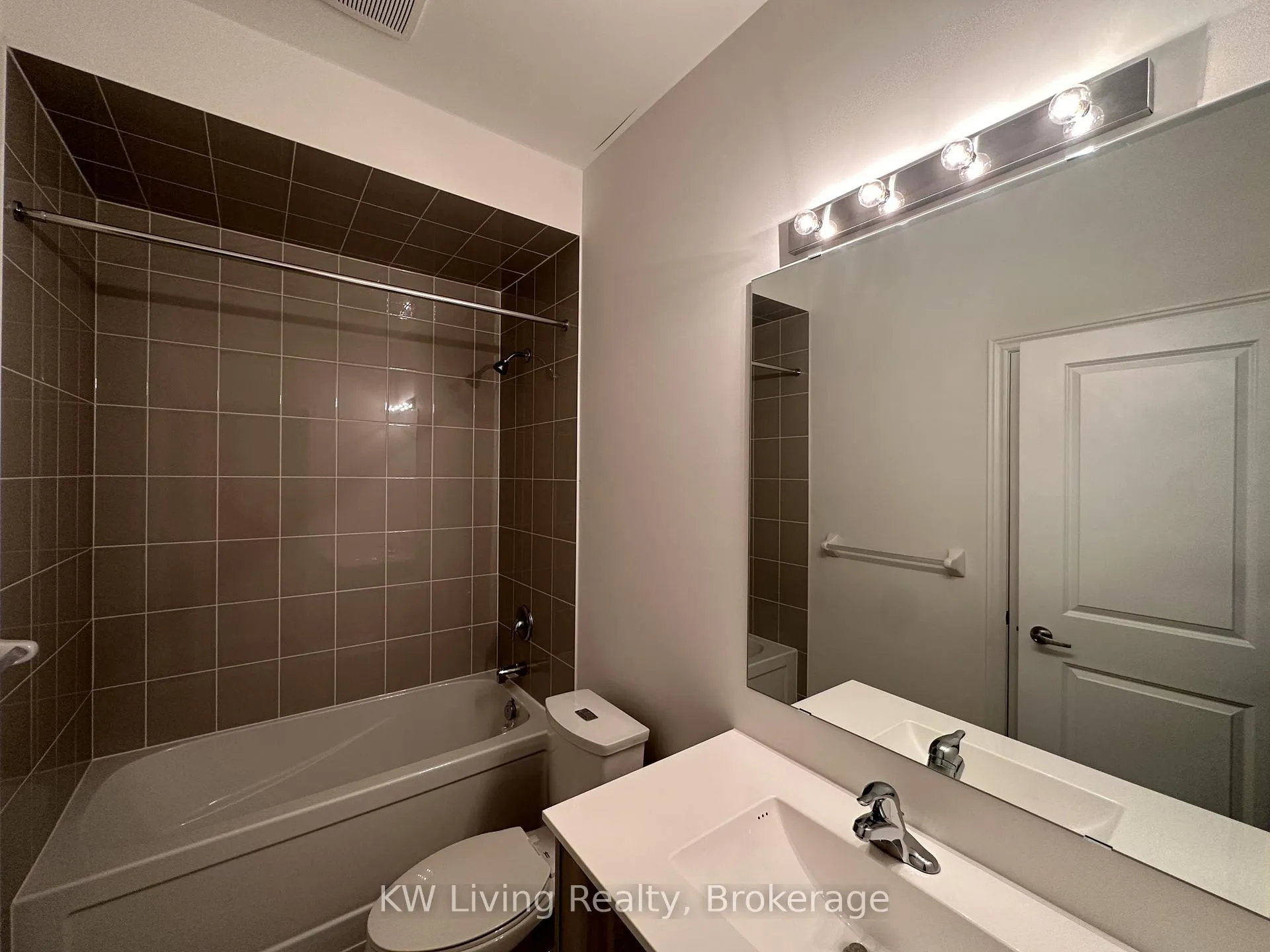 Photo 30 of 1266 Talisman Manor, Pickering, Rural Pickering — HOMEH
