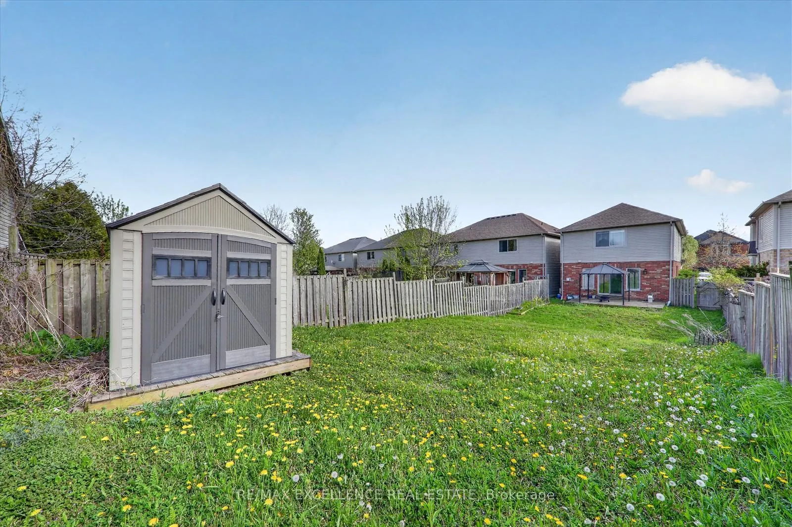 Photo 32 of 31 Donald Bell Drive, Hamilton, Binbrook — HOMEH