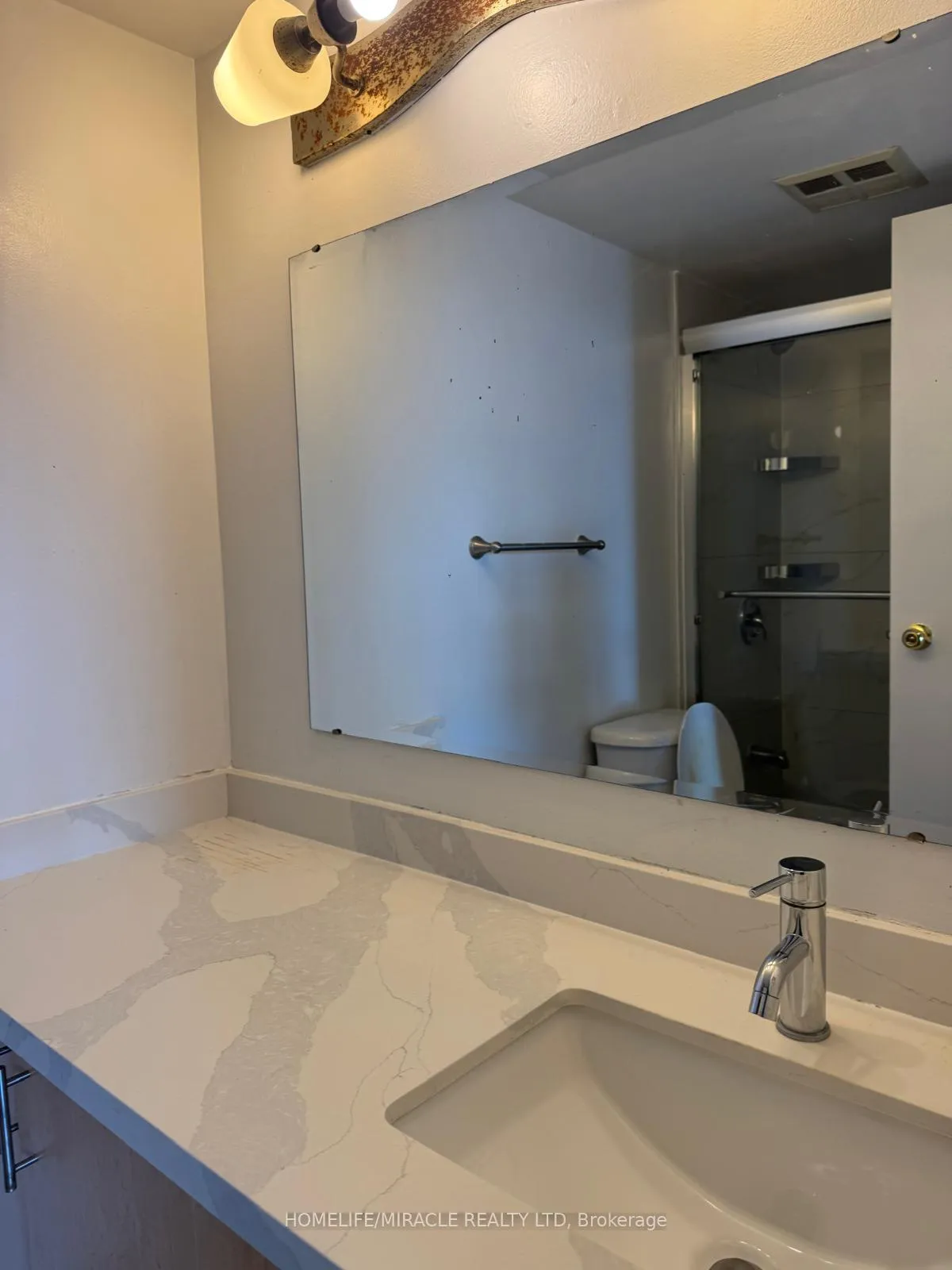 Photo 12 of Unit 1607, 21 Markbrook Lane, Etobicoke, Mount Olive-Silverstone-Jamestown — HOMEH