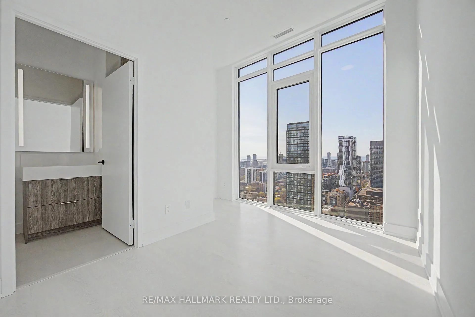 Photo 14 of Unit 3413, 308 Jarvis Street, Toronto, Church-Yonge Corridor — HOMEH