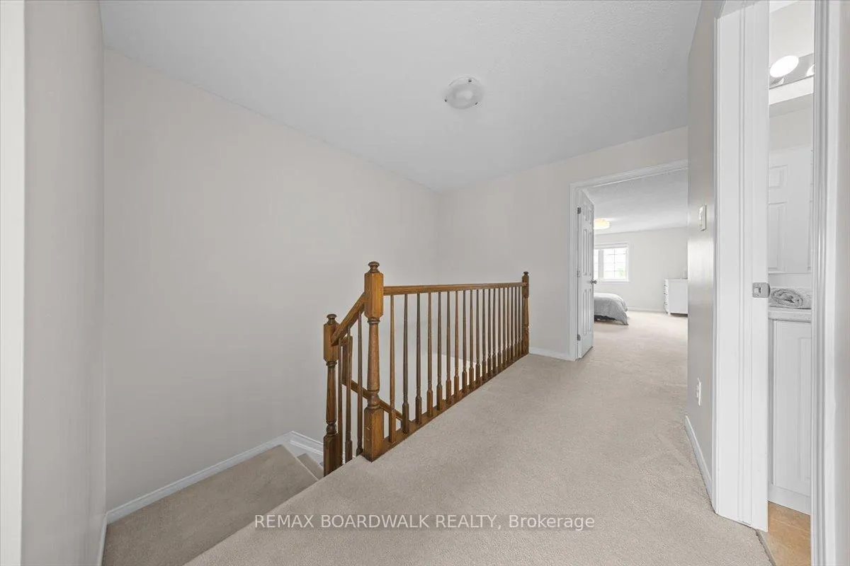 Photo 29 of 819 Kennacraig Private, Ottawa, Barrhaven - Stonebridge — HOMEH