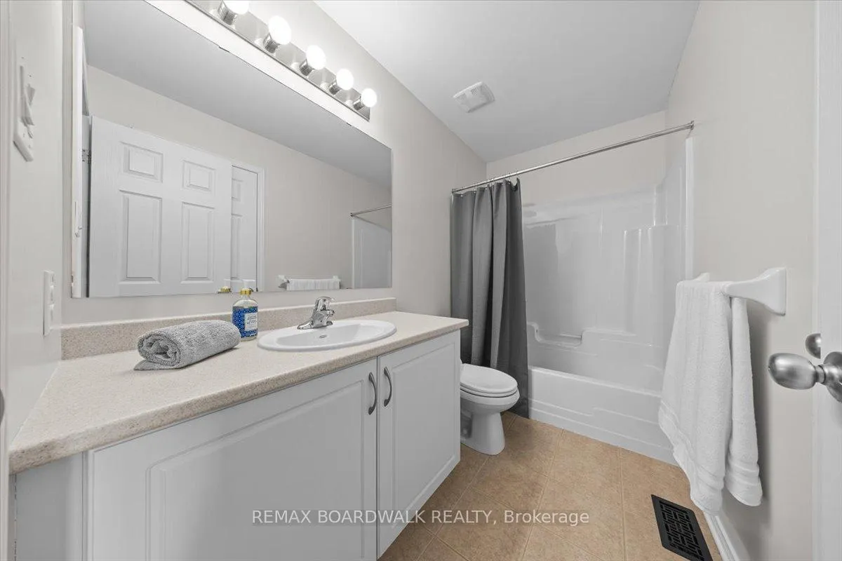 Photo 33 of 819 Kennacraig Private, Ottawa, Barrhaven - Stonebridge — HOMEH