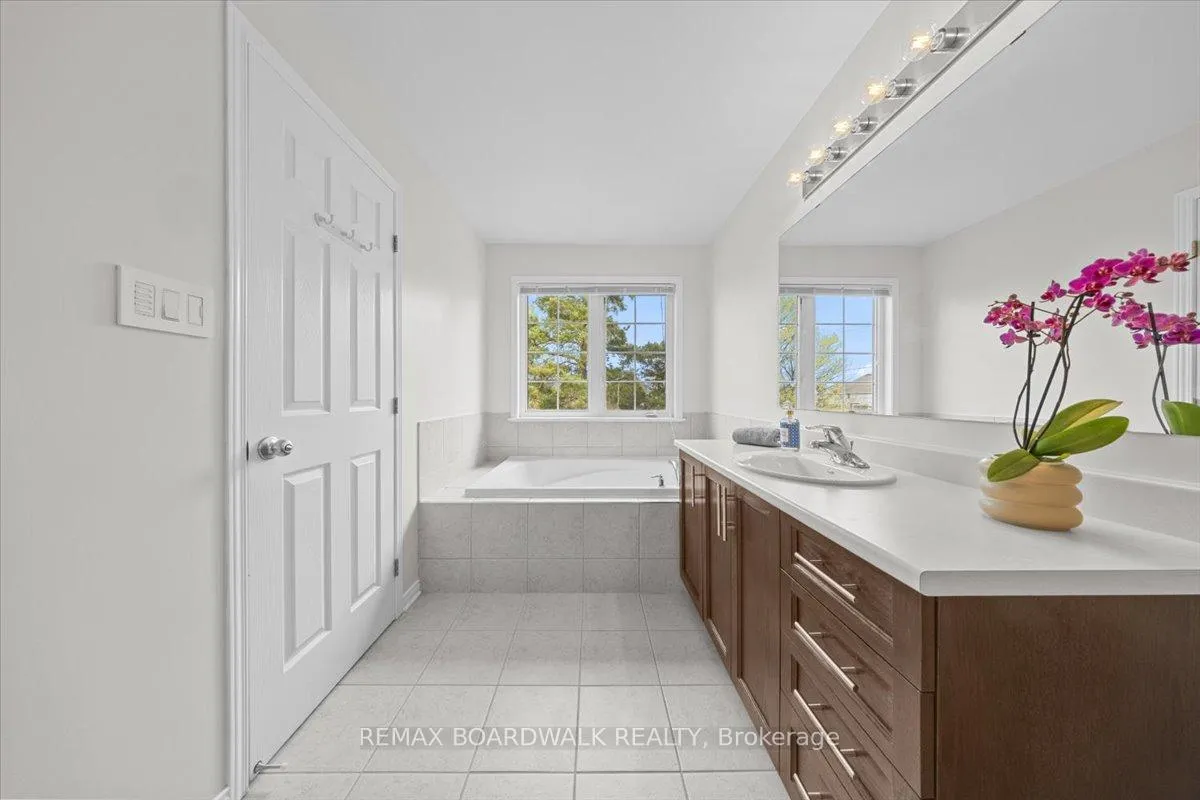 Photo 36 of 819 Kennacraig Private, Ottawa, Barrhaven - Stonebridge — HOMEH