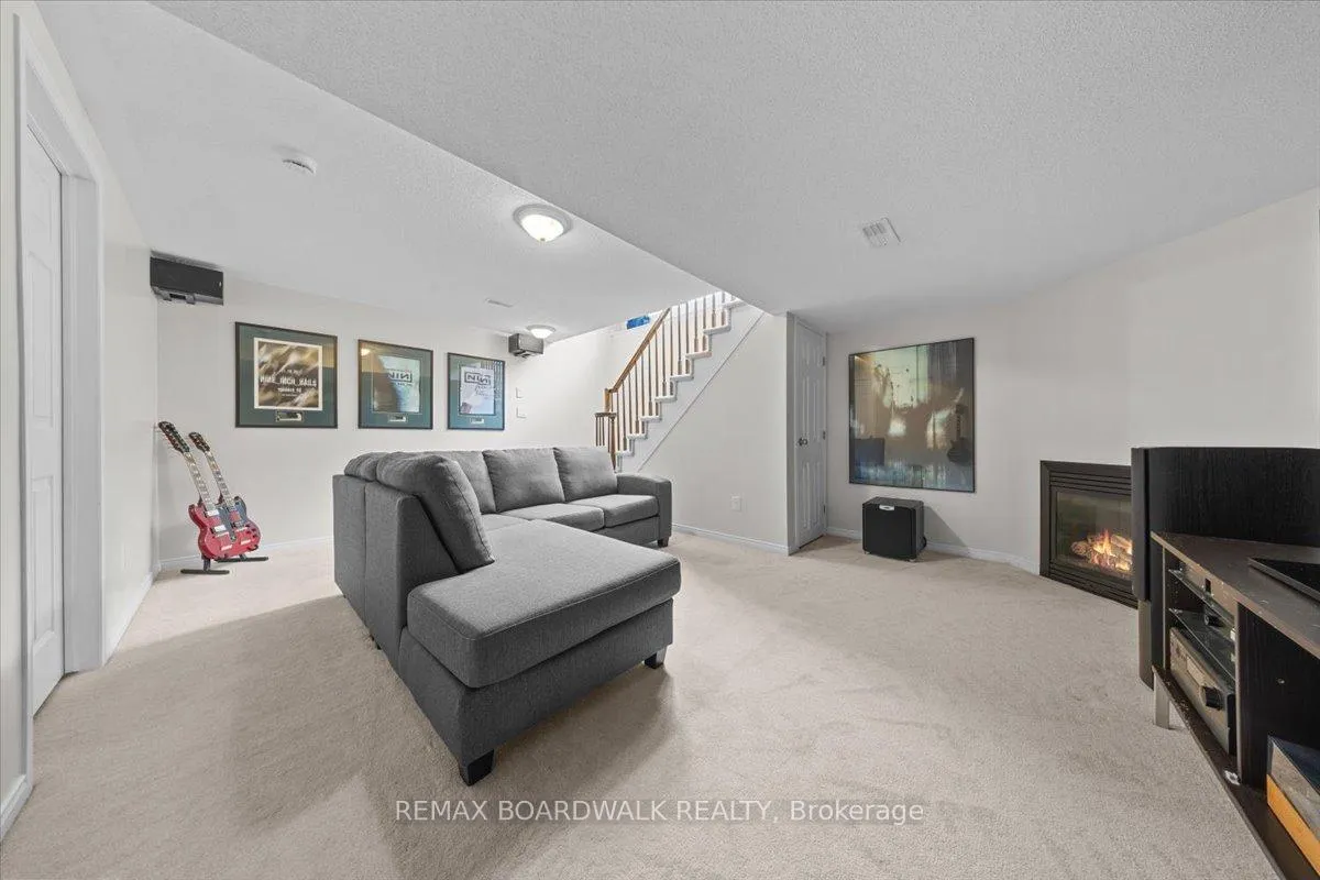 Photo 40 of 819 Kennacraig Private, Ottawa, Barrhaven - Stonebridge — HOMEH
