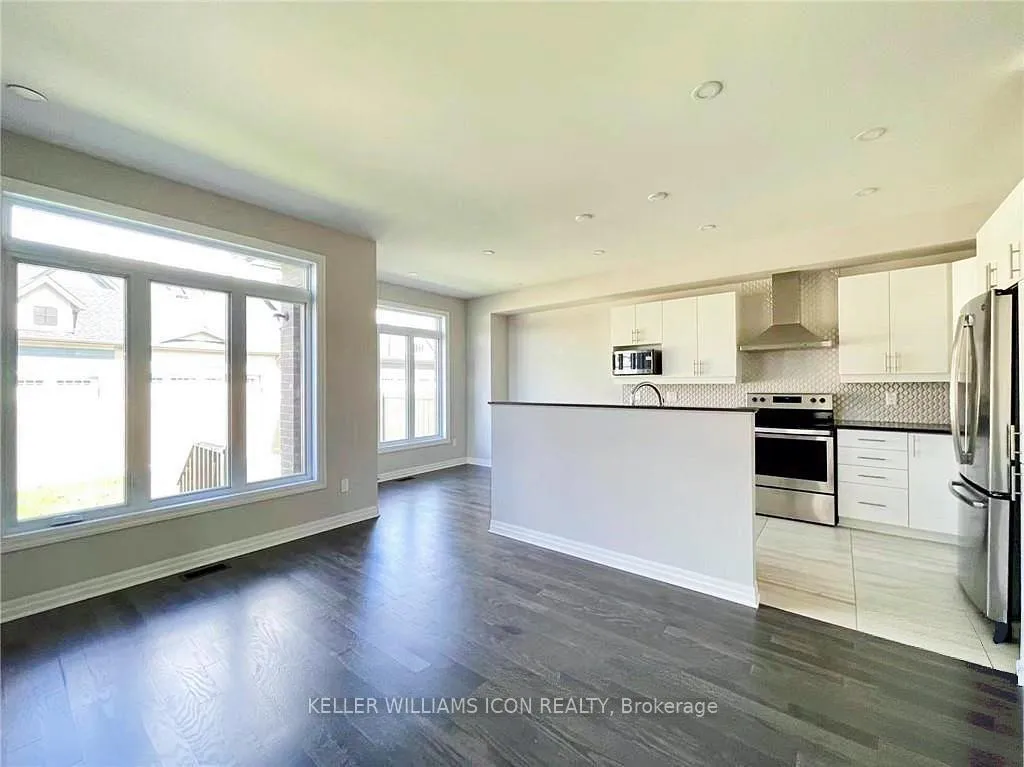 Photo 7 of 145 Avro Circle, Ottawa, CFB Rockcliffe and Area — HOMEH
