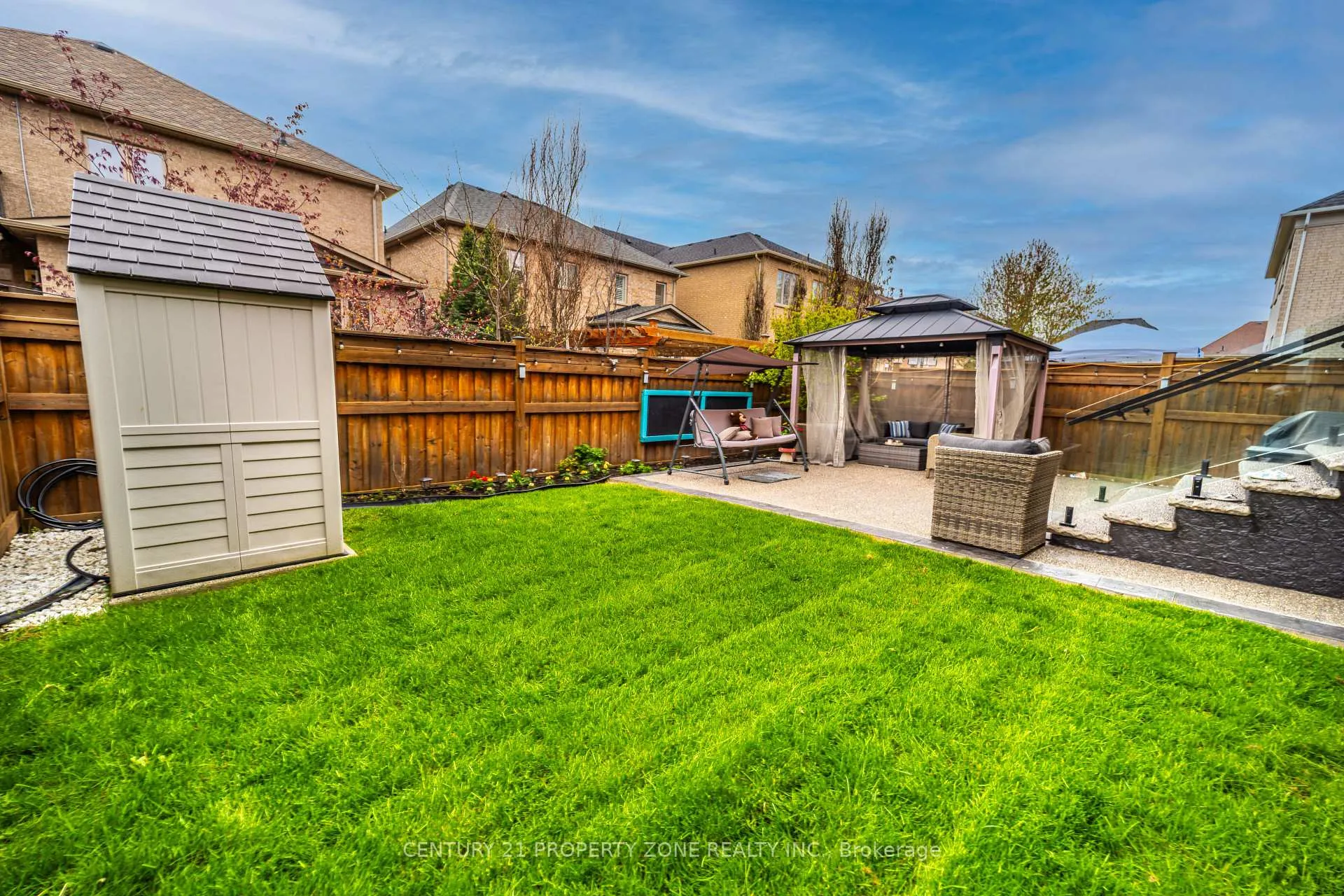 Photo 6 of 62 Impulse Circle, Brampton, Credit Valley — HOMEH