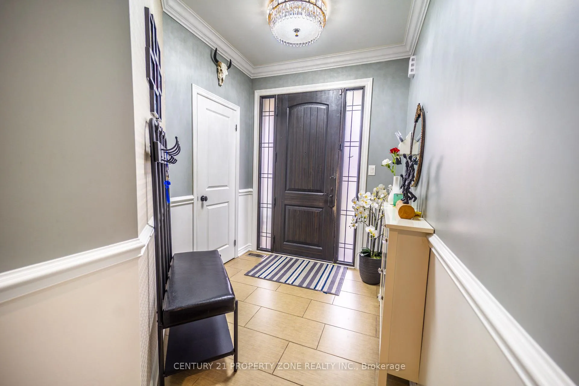 Photo 9 of 62 Impulse Circle, Brampton, Credit Valley — HOMEH